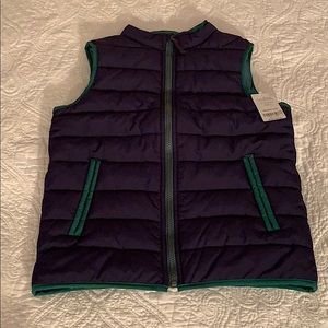 Boys puffer vest size 8, runs big